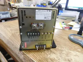 Rs24n13-6 Acdc Electronics Jp5n100 Model Power Supply. 230 Vac 50/60hz Input 660va