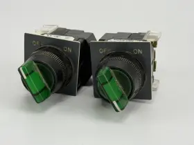 800h-16hrg2kb6ax Allen-bradley Lot Of 2 Ser. F Green Switch