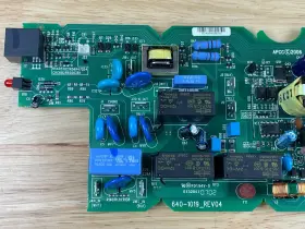 640-1019 Apc Rev04 Back-ups Circuit Board #2