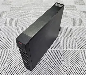Rt-2000 Apc Smart-ups Rt 2000 Uninterruptible Power Supply Ups 2000va / 1400w