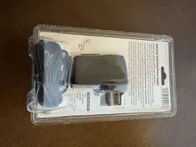 Arista 025284940088 Universal Regulated Power Supply. 2500 Ma 3-7 Volts. Use Worldwide. New. Sealed #2
