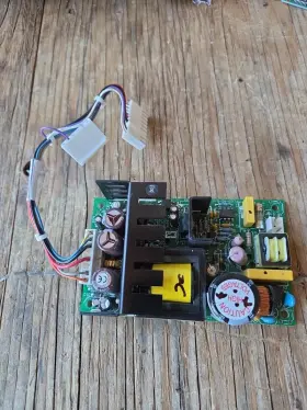 Flu3-40-6 Ault Power General Triple Output Supply Board 6104-l T14