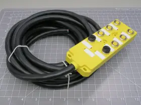 C04t8q00pb050m Balluf 1201140153 I/o Module Top Mount 8 Port No Led 5m Pu T16592