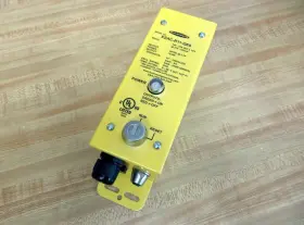 Ezac-r11-qe8 Banner Power Supply Ezacr11qe8