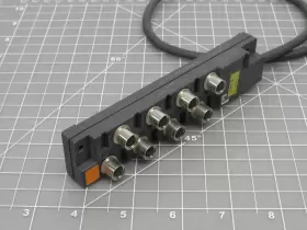 000065355000018715 Belden Solutions 65355000018715 Signal Transmitter T153571