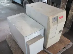 Md6000 Controlled Power Company Ups System 1 Ph 240 / 208 Vac 22 25 Amps