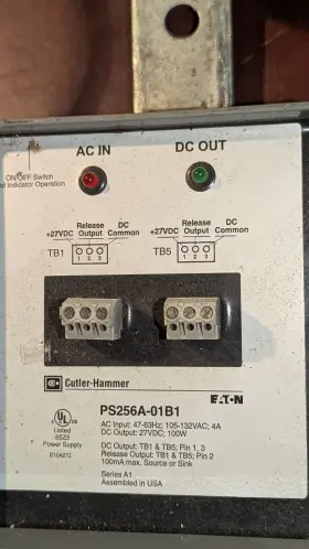 Ps256a-01b1 Cutler-hammer Power Supply 100w 27vdc Broken Mount Read Condition #2