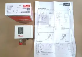 060-113391 Danfoss 2pcs Lot- Pressure Switch Kp35 0.2 - 7.5bar- New