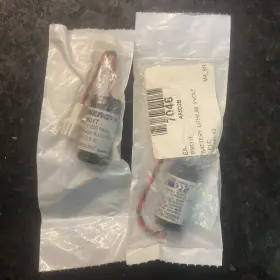 B9631t Energy Plus Lot Of 2 Brand New 3.0 V