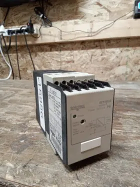 2.423.418.30 Entrelec Schiele 5 Vdc 3 Amp Power Supply 5v/3a Ps 242341830