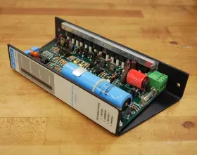 110-0008 Gould Pa-1005 Switching Power Amplifier Pn - Used
