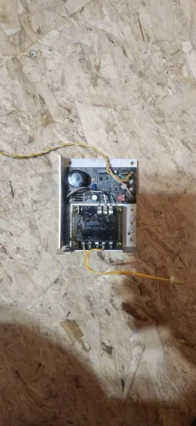 Hb5-3 H&b Hb5-3/ovp-a Power-one Power Supply - Used #3