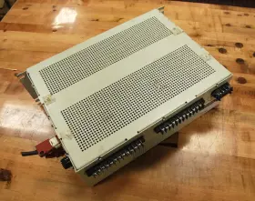 60ps8a Hickok /a Power Supply 8 Slot Fastening Rack L/h - Used