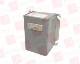R7305a10041 Honeywell R7305a1004 1 / Used