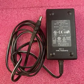Pw118ra0503f02 I. T. E. Ault Inc. Power Supply In 100-250v Out 5.5mm Barrel 5v 3a