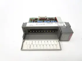 Qc1007352-1746-ia16 Industrial Mro Allen Bradley 1746-ia16 Ser. C 85-132vac No Terminal Unmp #3