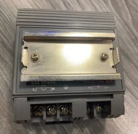 Kv-u6w Keyence Power Supply Module In 0.65a 100-240vac 50/60 Hz Out 0.8a 24vdc