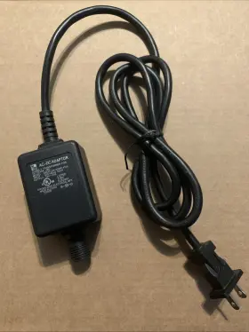 Kmud-240-00200-41ul Kwong Ming 2-prong Ac Adapter For Km Electrical Power Supply