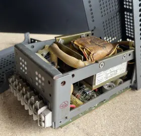 Lm-204 Lambda Lm204 Regulated Power Supply