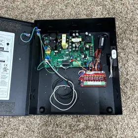 Fpo250-d8pe1 Lifesafety Power 20a 12vdc 8 Aux Ul Supply Enclosure No Key