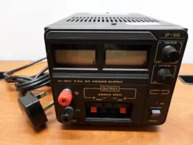 Ep-613 Manson 0-30v 2.5 Amp Dc Power Supply Untested - For Parts