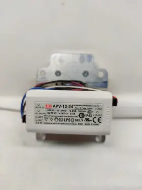 Listed-893p-von Mean Well Apv-12-24 12w 24v 0.5a Led Power Supply &ul Dipr Inch #e1