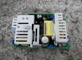 Pps-200-15 Mean Well 100-240vac 2.2a 15v 13.3a 200w Switching Power Supply Used