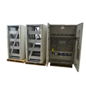 72-130113-00 Mge Ups Systems Apc Galaxy Pw 225kva 480/480 With 2 Battery Boxes