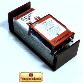 117ac Moore Dca/4-20ma/sh1/117ac Std Dc Current Alarm Converter