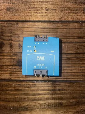 Ml90.200 Puls Ab0396 Power Supply 90 Watt 380-480 Vac 3.75/3.2 Amp 24-28 Vdc