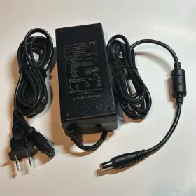 Ds252090c8-cy35 Shenzhen Yinghuiyuan Jackery Power Supply Model Yhy-25203500 25.2v 3.5a