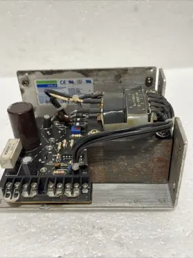 Sls-12-034t Sola Regulated Power Supply 12vdc 3.4a Output - Used