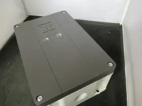 Dbx225 Sti New Plc Dual Channel Amplifier / Power Supply