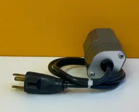 015-0058-01 Tektronix 115 Vac 50-400 Hz For 134 Amps Power Supply. Tested #3