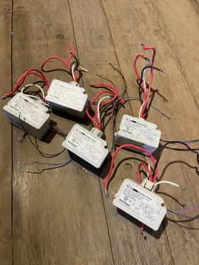 Bz-50-fta Wattstopper Lot Of 5 Used Bz-50 Power Pack 120/230/277v 50/60hz 24vdc