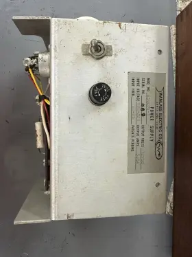 A39c74-1 Wec Wanlass Electric Regulated Dc Power Supply 12 Vdc 3.5a Model