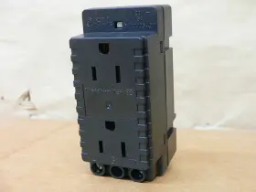 6720005430 Weidmuller Power Entry Connector 15 A 120 V Din Rail Mount Black