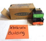 Banner, Power Block, 16546, 2PBA, LR41887, 120VAC. Fixed Price $15.00.